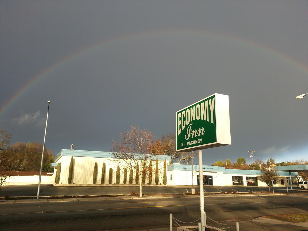 Economy Inn ปาโซโรเบิลส์ ภายนอก รูปภาพ